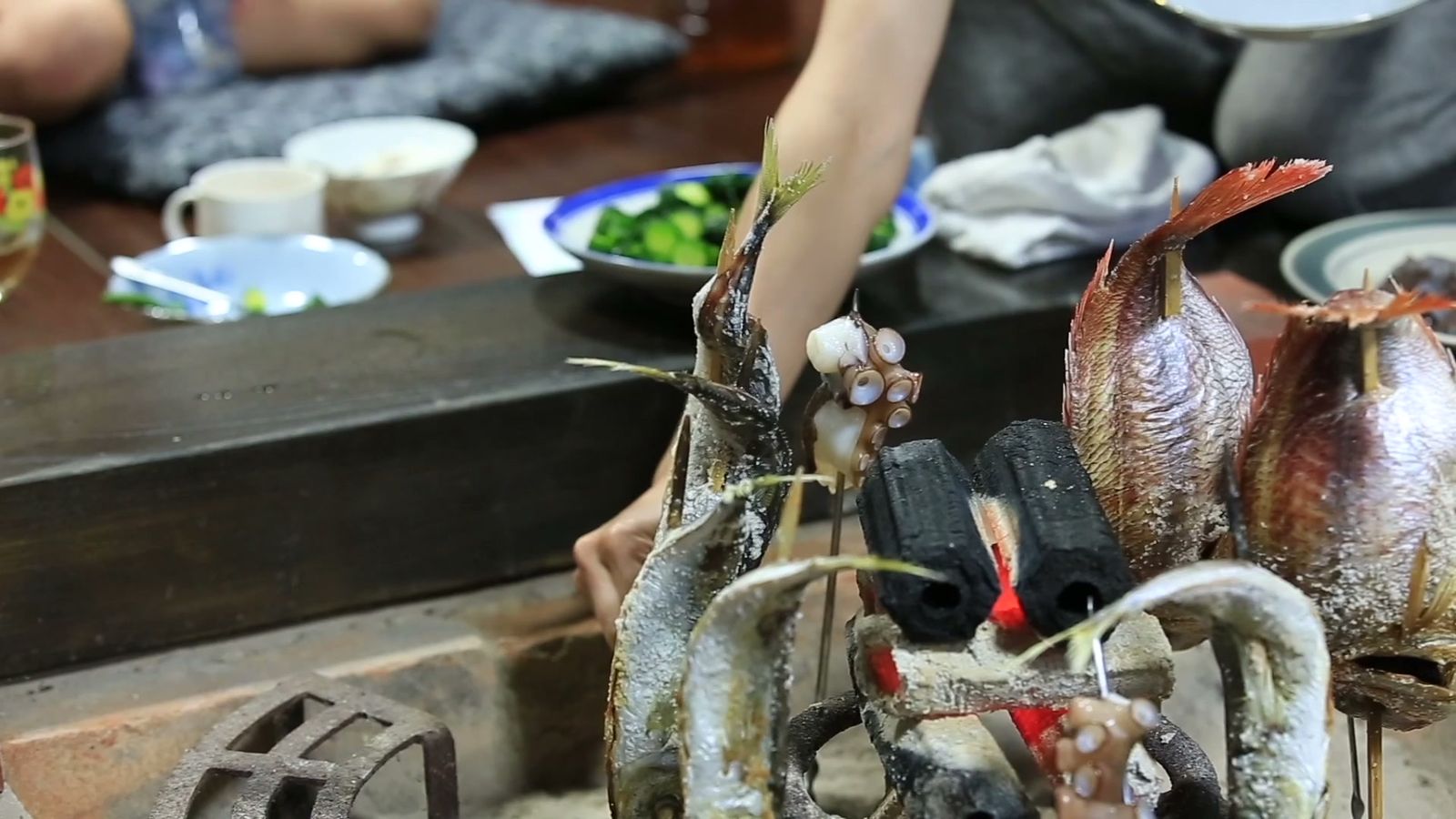 囲炉裏の食事