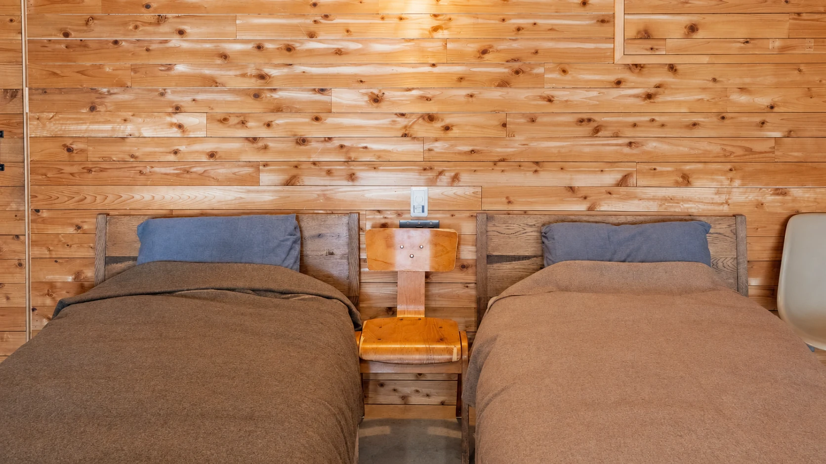 E-YADO Niigata bedroom furnished with Truck Furniture